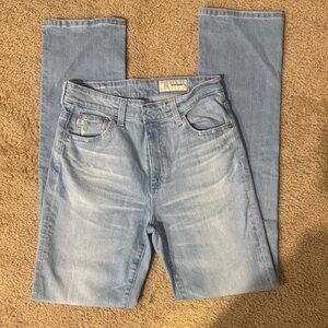 AG-ED light jeans. Saige Crop High Rise Straight